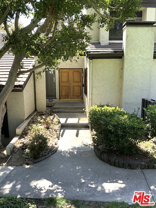 1st image of 4816 Salem Village Ct