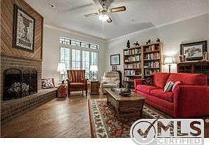 5th image of 6817 Meadows West Dr S