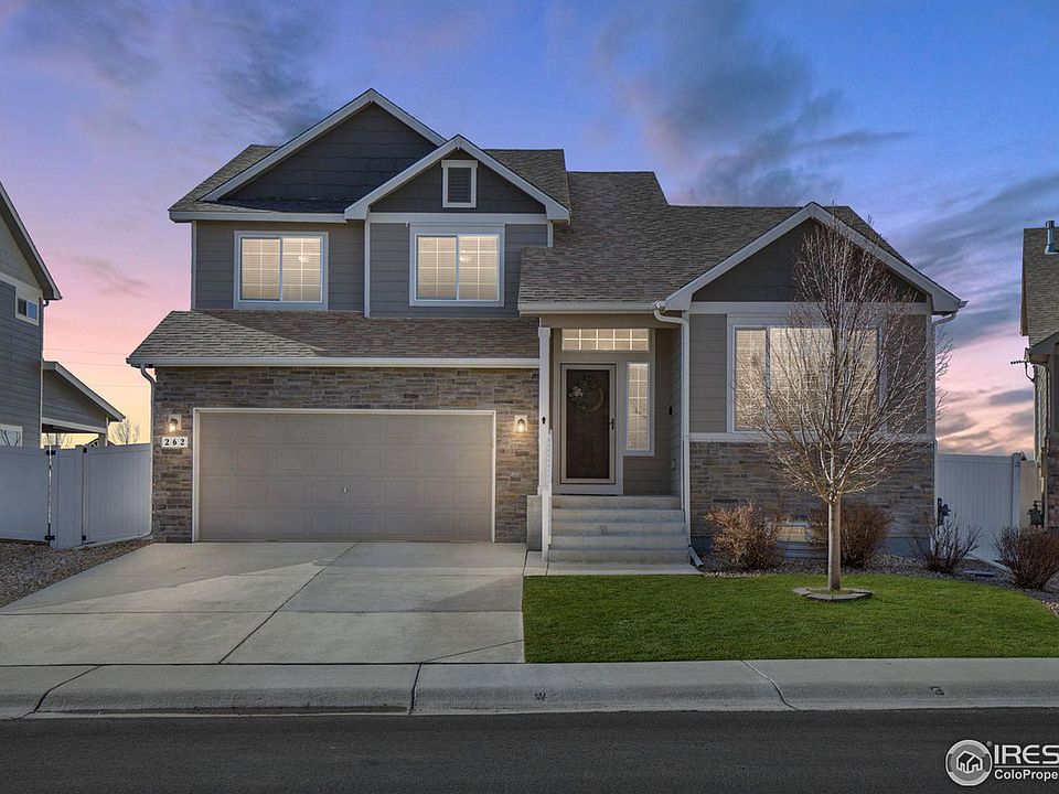 1st image of 262 Pinebrook Ct