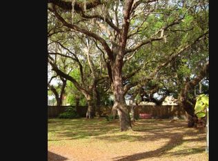 8701 Kently Rd, New Port Richey, FL 34654