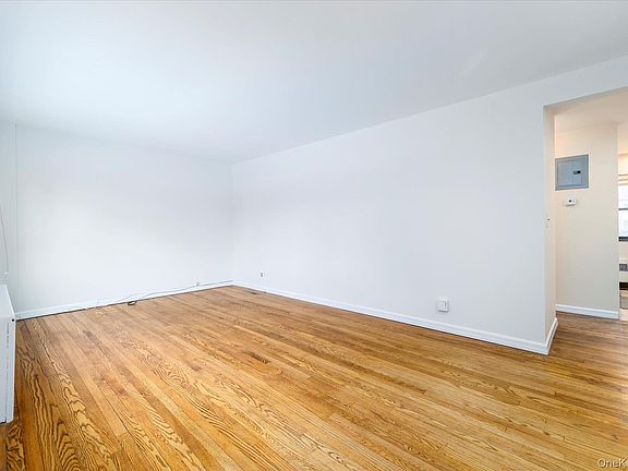 5th image of 105 15th Street #A1