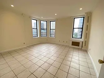 Rented by Best Apartments North Inc