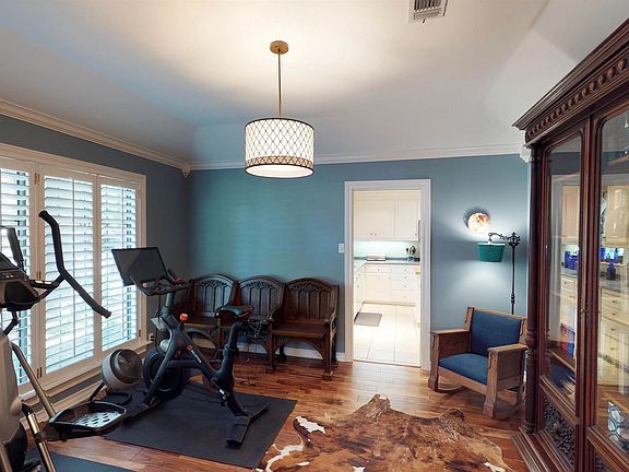 2nd image of 2725 Oak Mountain Trl