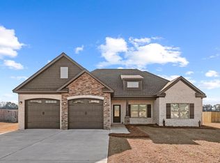 212 Sandbed Rd, Newton, AL 36352