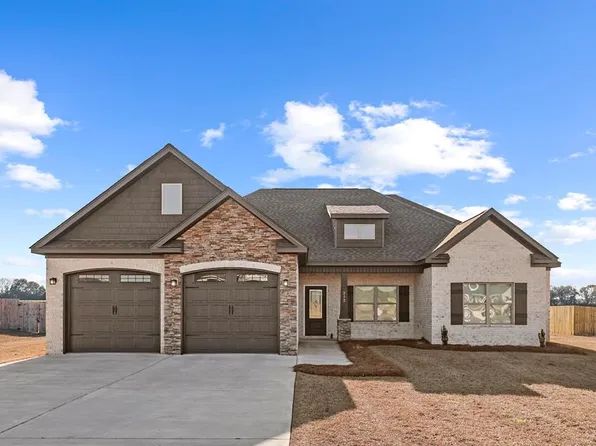 212 Sandbed Rd, Newton, AL 36352