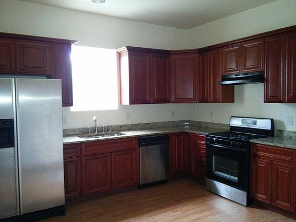 5th image of 6438 S Maryland Ave #1S