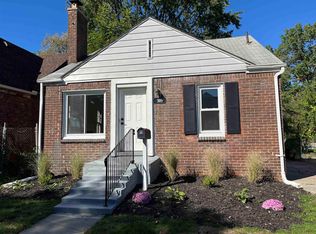 305 E Harry Ave, Hazel Park, MI 48030