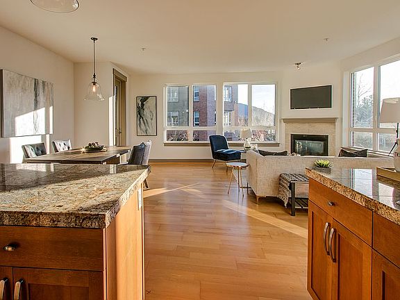 5th image of 1880 25th Ave NE #N207