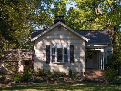 94 W Sharon Rd, Cincinnati, OH, 45246