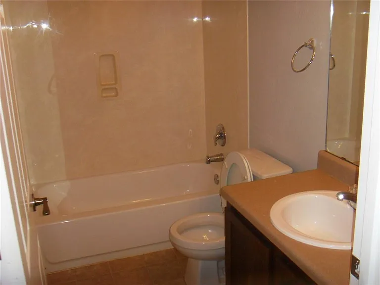 5104 Bantom Woods Bnd — Photo 14