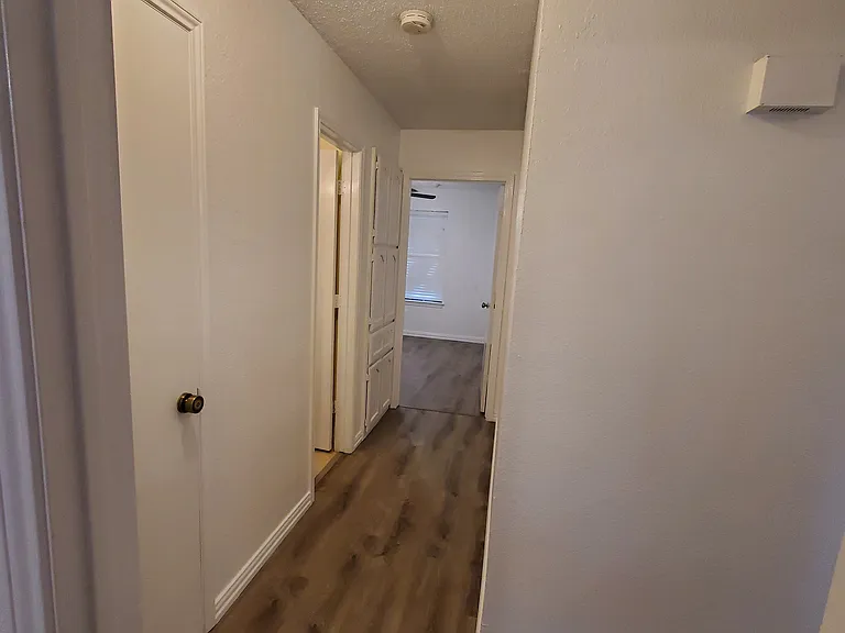 4700 Andalusia Trl — Photo 12