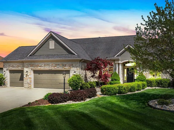 12204 Golden Harvest Dr, Fort Wayne, IN 46845