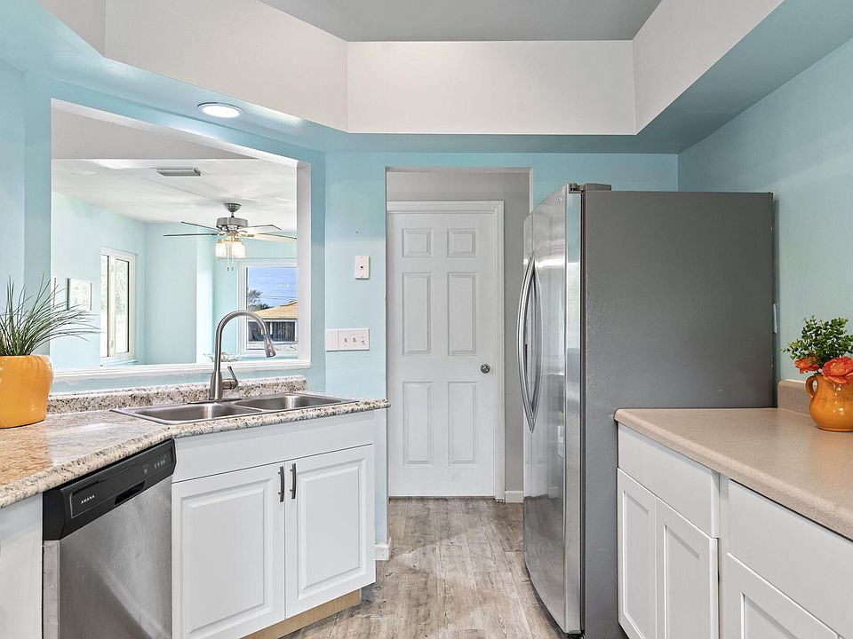 1st image of 8465 W 98th Avenue