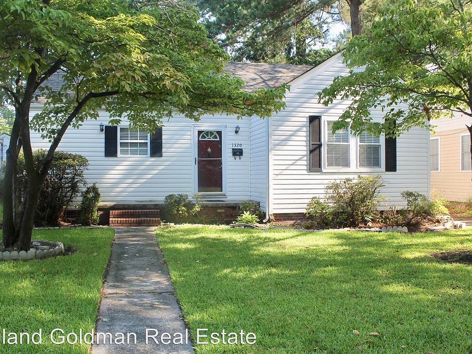 1st image of 1320 Longwood Dr