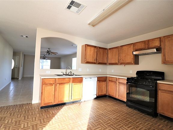 4th image of 6803 Hayman Dr