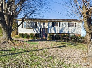 529 Old Gray Station Rd, Johnson City, TN 37615