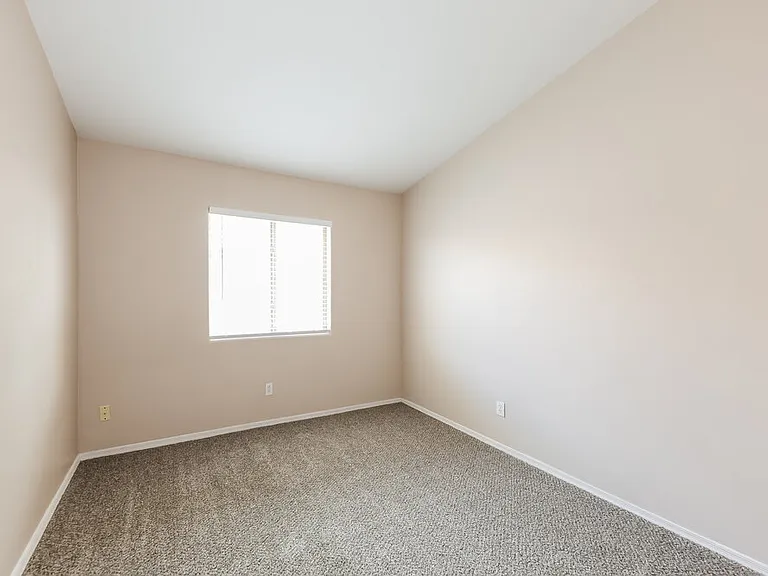 14067 W Two Guns Trl — Photo 13