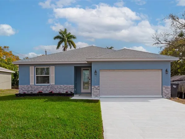 3221 3rd St E, Bradenton, FL 34208