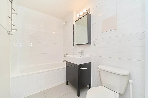 Rented by Living New York | media 7