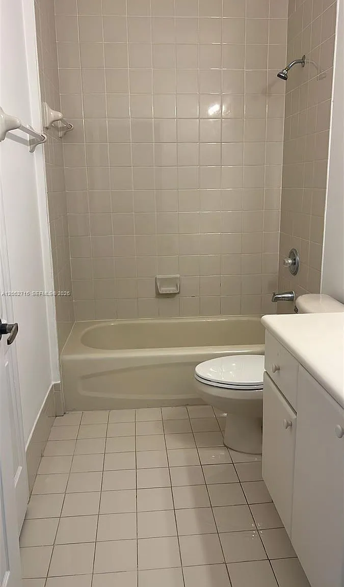Shoma Homes At Country Cl — Photo 4