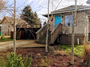 360 N Grove Ct, Eugene, OR 97404