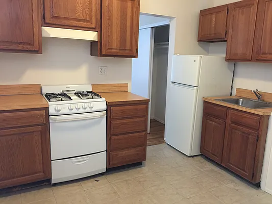 Rented by GPA Realty | media 18