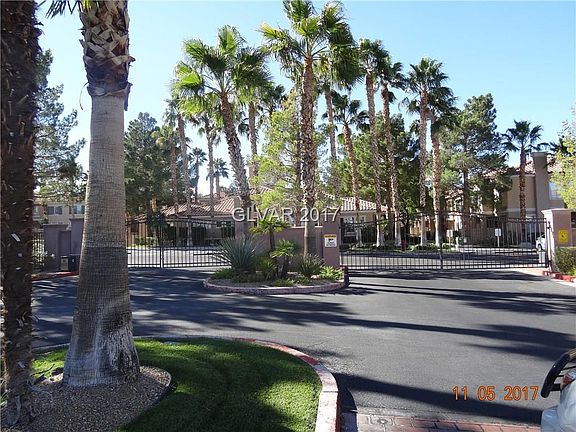 3rd image of 251 S Green Valley Pkwy Unit 212