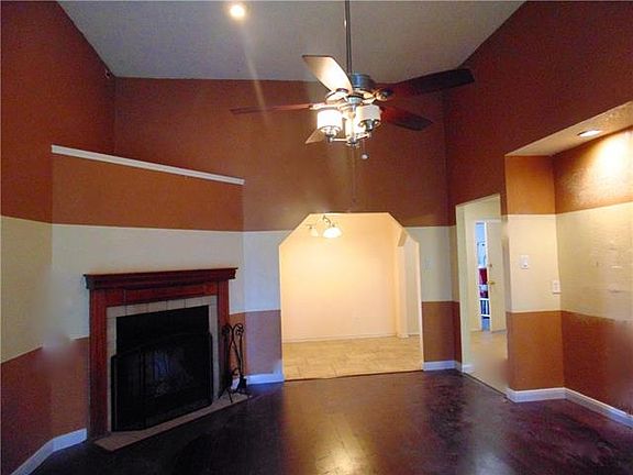 2nd image of 8702 Woodlake Dr