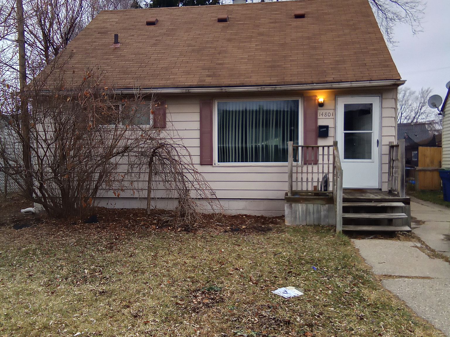 14801 Alberta Ave, Warren, MI 48089