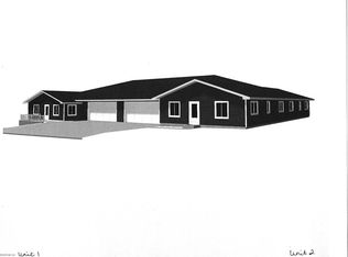 414 6th Ave NE #2, Watertown, SD 57201