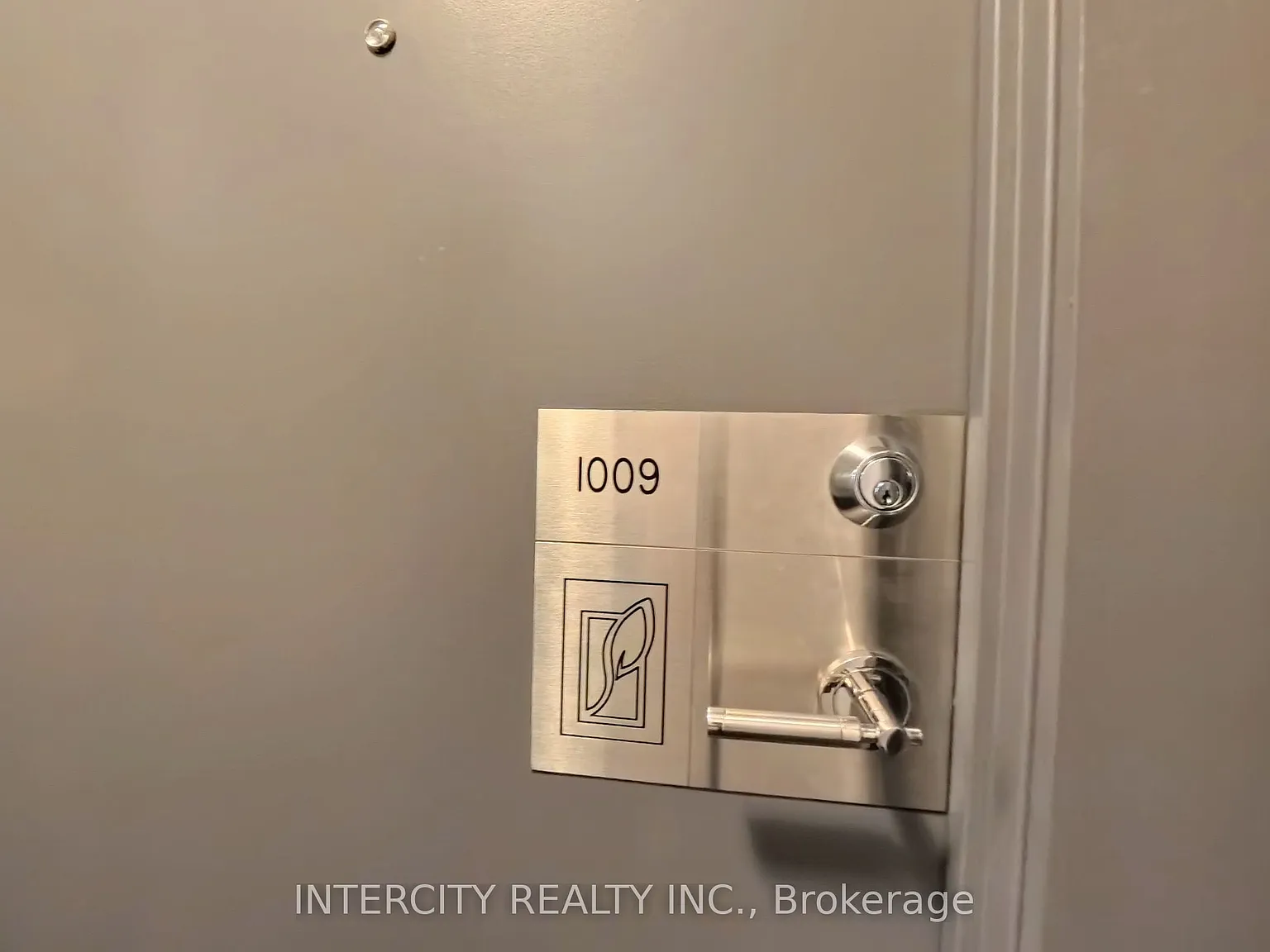 2 bed, $2,650 — Photo 4