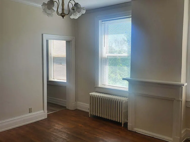 405 Jonestown Rd #4 — Photo 4