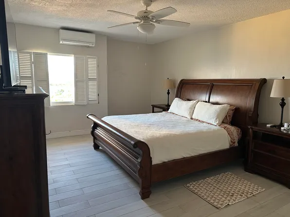 328 Saint John Qu St, Christiansted, VI 00820
