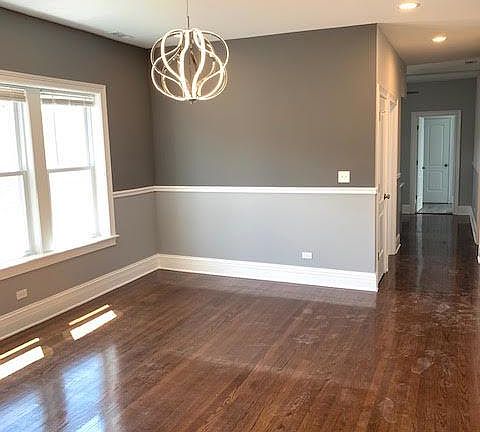 3rd image of 6542 S Maplewood Ave #2F