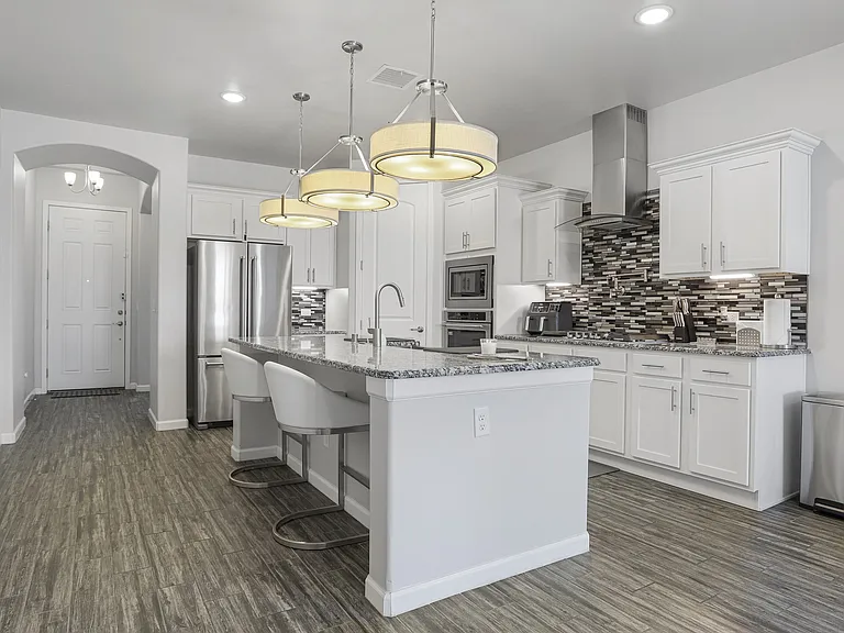 4758 Lotus Ave — Photo 13