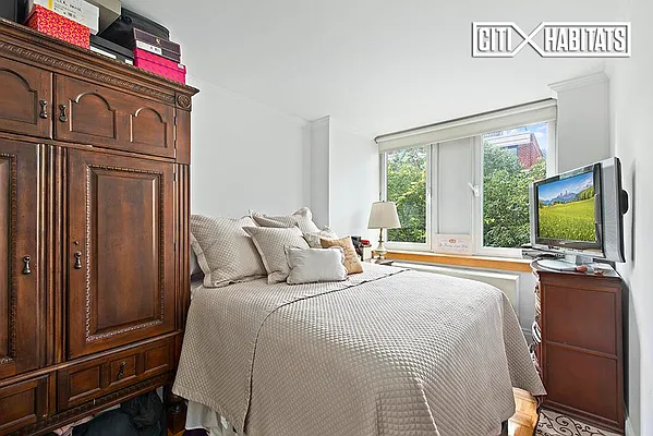 Sold by Citi Habitats | media 2