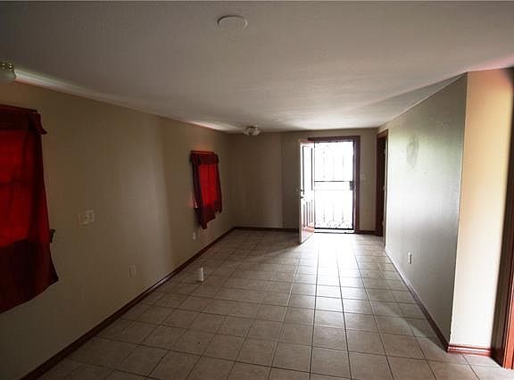3rd image of 1629 Katlan St