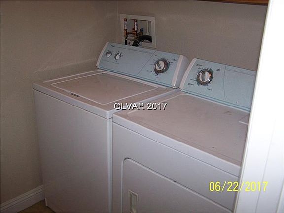 5th image of 1083 Sheer Paradise Ln #2