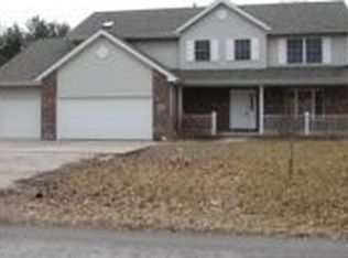 3610 Dixon Dr, Morris, IL 60450