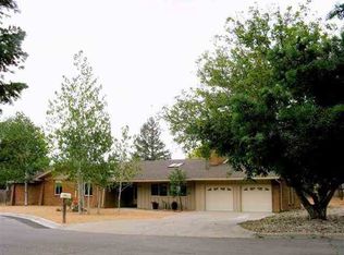 54 Taos St, Los Alamos, NM 87544