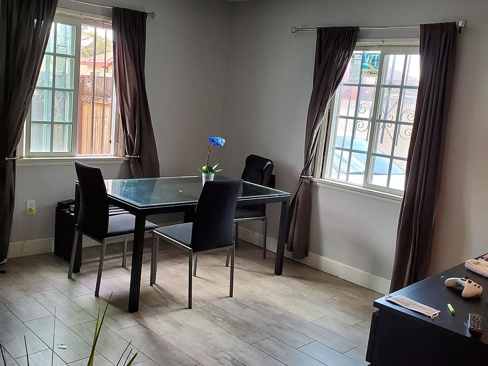 1st image of 3025 Fashion Ave #1