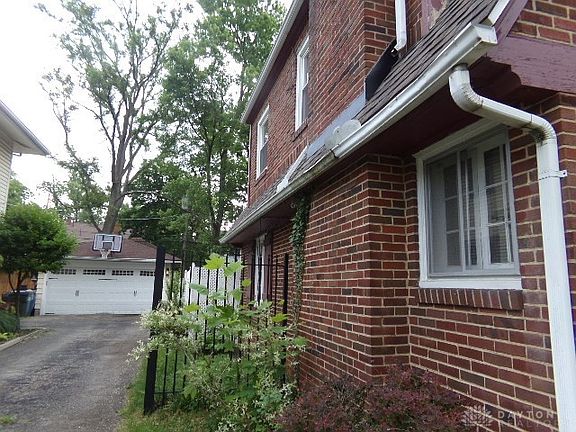 2nd image of 1732 Malvern Ave