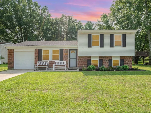 4784 Shadowood Ct, Cincinnati, OH 45244