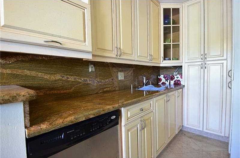 2nd image of 2716 NE 30th Pl APT 9