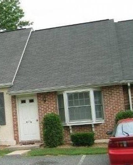 25 Scholl Drive