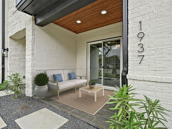 5th image of 1937 Lynnview Dr