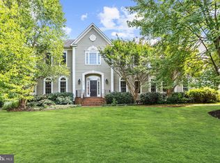 16352 Limestone Ct, Leesburg, VA 20176