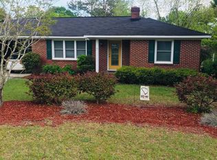 918 Brown Rd, Camden, SC 29020