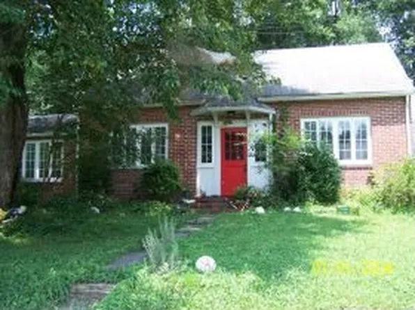 117 W Norris Rd, Norris, TN 37828