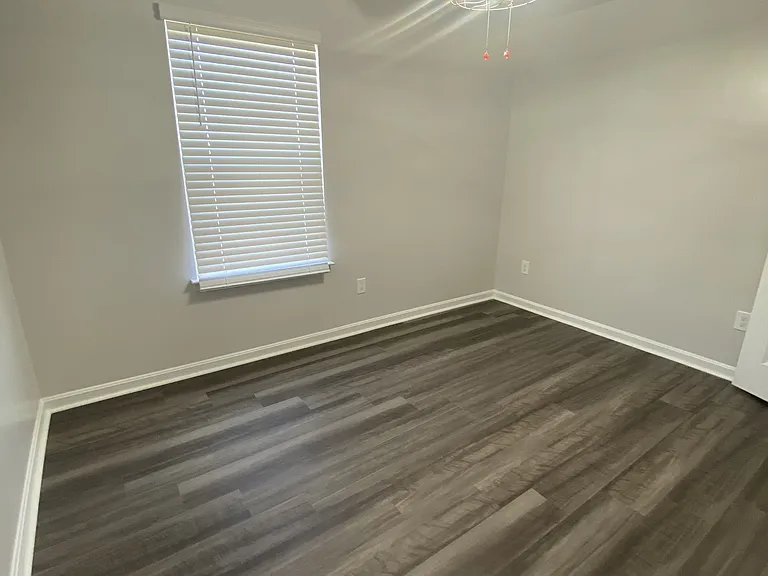 214 Gumspring Dr — Photo 18